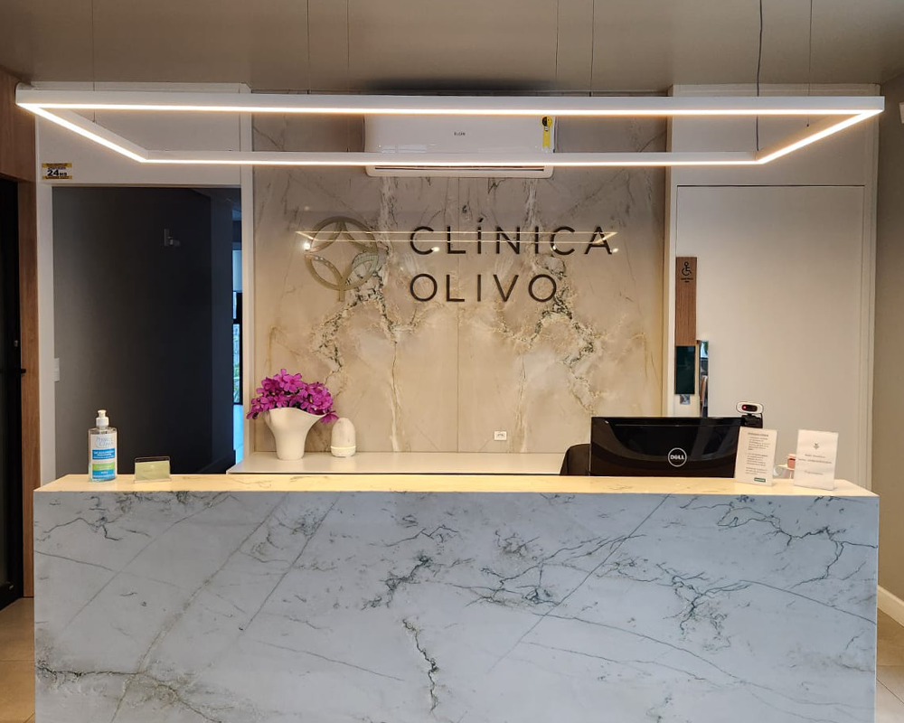 Recepção da Clínica Olivo em Criciúma